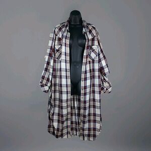 Plaid Longline Shirt Jacket in White and Brown